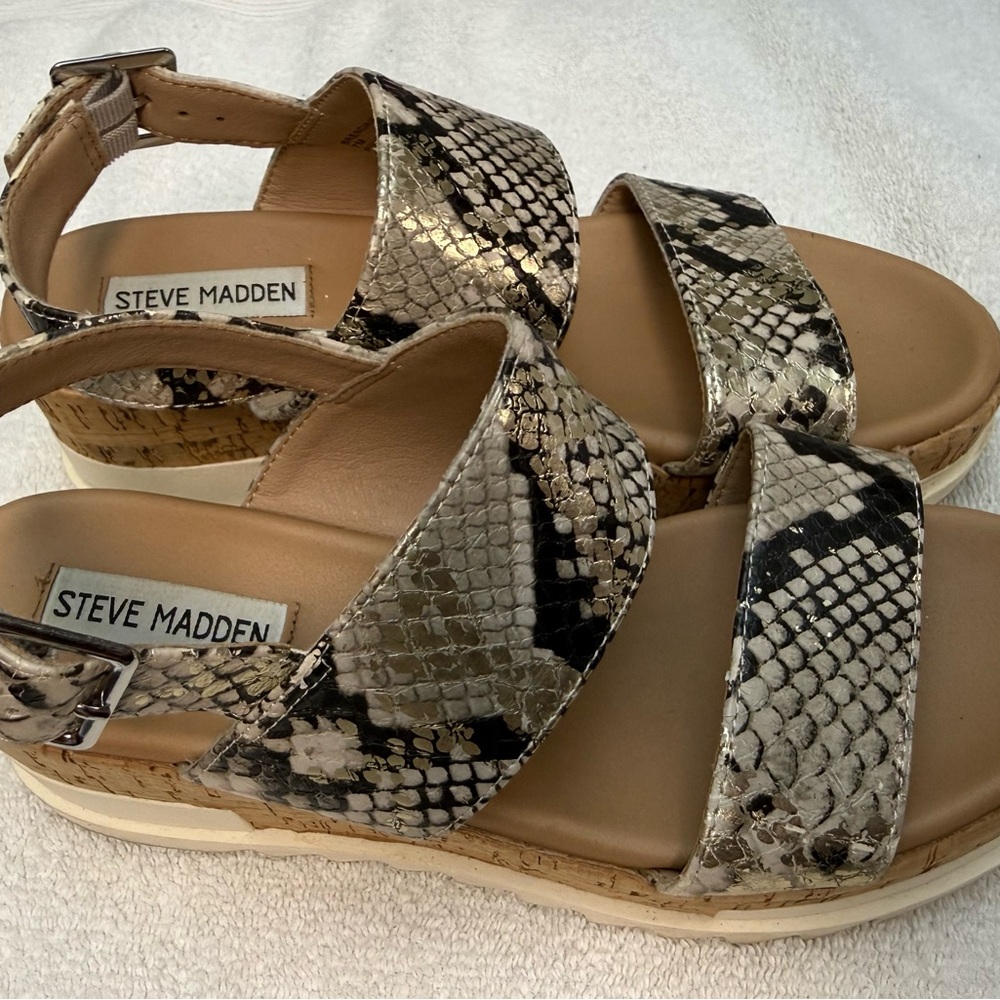 Steve Madden Beige and Black Snakeskin Sandals